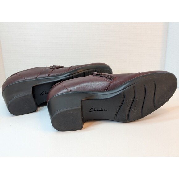 Clarks Boots Women's 11 M Ankle Booties Brown Leather Zip Heeled Casual Round - Picture 7 of 7